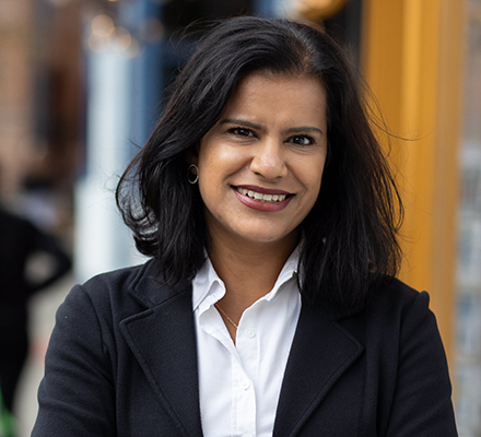 Dr Radhika Vohra